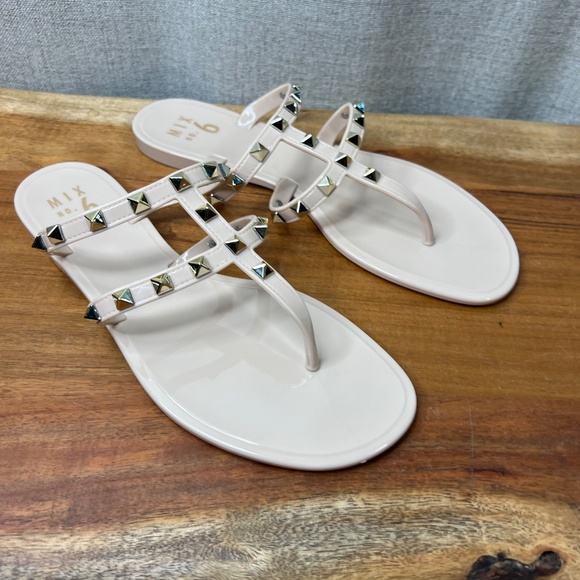 ❤️ Mix No.6 Studded Sandals - Picture 4 of 10